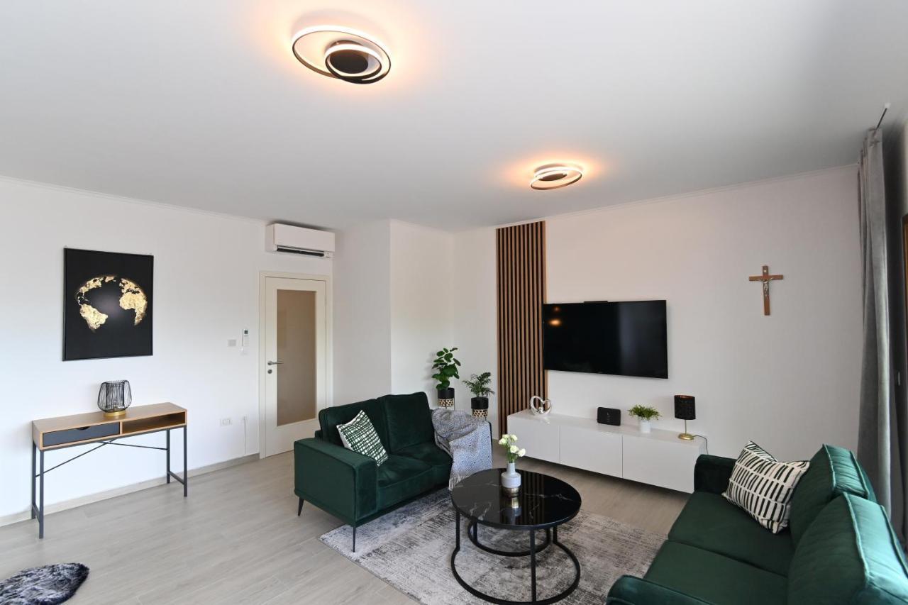 Sea View Deluxe Apartment Риека Экстерьер фото